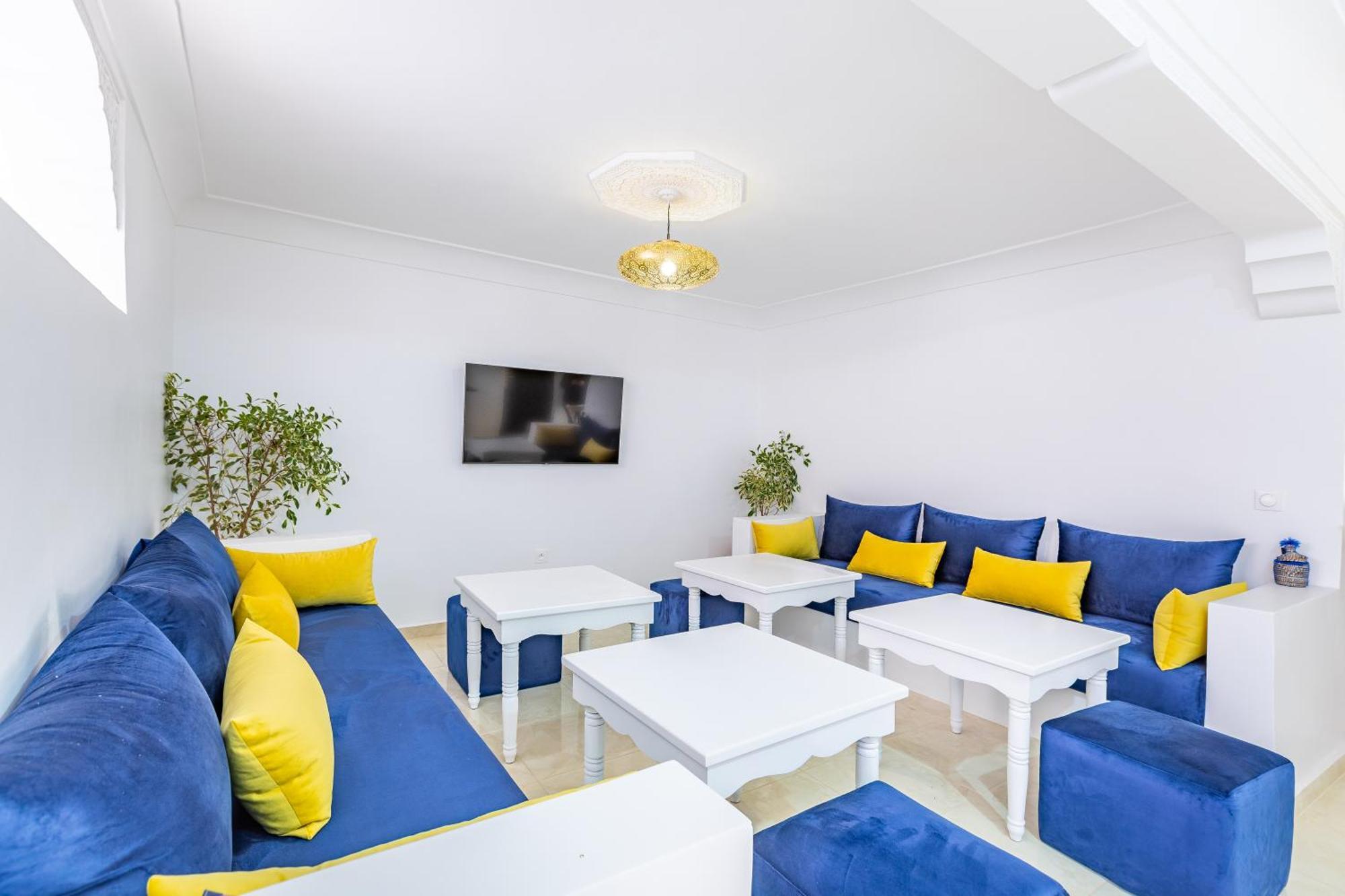 Riad Dar Juma, Suites & Appartements, Spa & Piscine Chauffee 马拉喀什 外观 照片